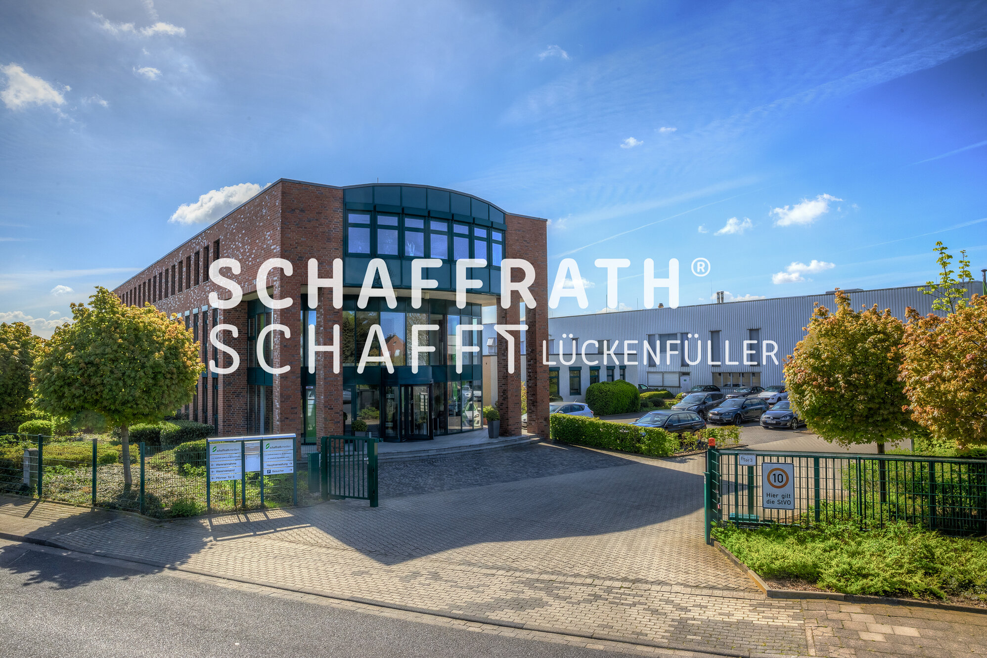 Platzhalterbild - Schaffrath-Gebäude Ansicht von der Straße aus