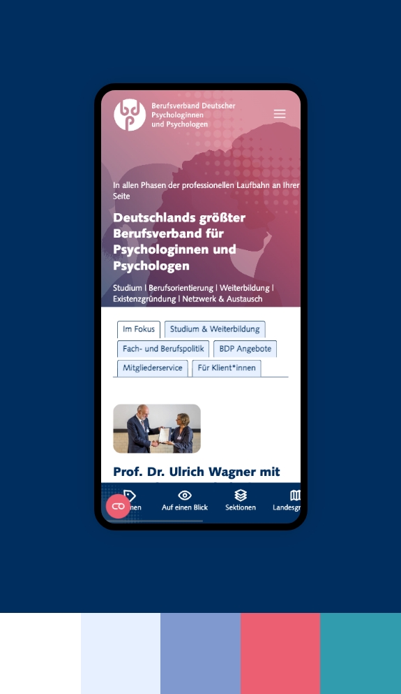 Screenshot einer Smartphoneansicht der Webseite des Bundesverband deutscher Psychologinnen und Psychologen umgeben von den Farben des Corporate Design